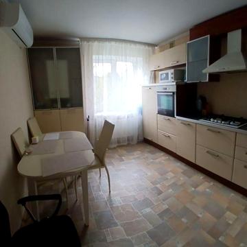 Оренда 2 квартира Незалежності 14Г, 3поверх, ГАЗ