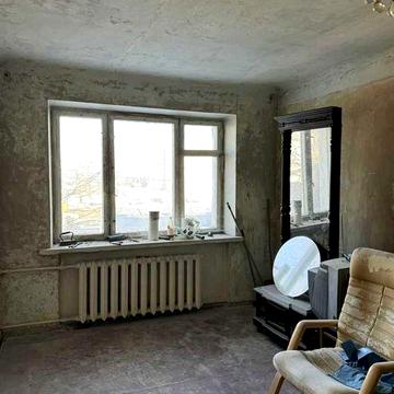 Продам 1 из квартиру м Дворец Спорта пр-т Героев Харькова. 16000.