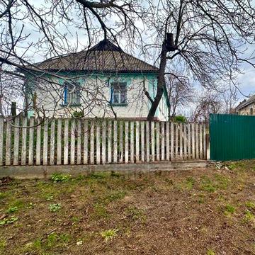 Продаж будинку під ремонт,Поминик