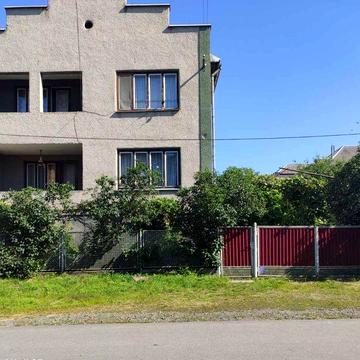 Оренда будинку або продаж