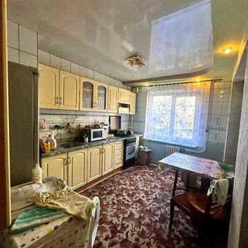 Продам 4к квартиру на ж/м Тополя-3