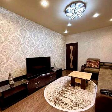 Продаж 3к квартири мікрорайон Озерна