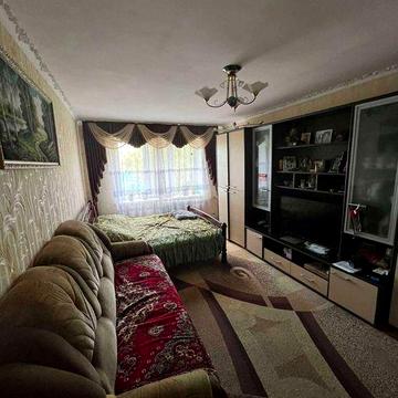 (3) Продам 3-кімнатну квартиру на Вишеньці пр-т Космонавтів 4698
