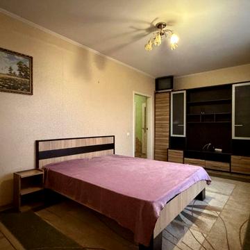 Продам 2-х кімнатну квартиру