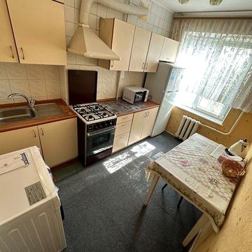 Здається в оренду двокімнатна квартира Парус