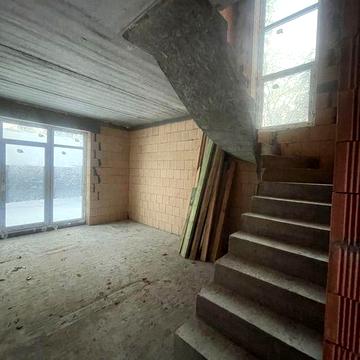 Продам таунхаус біля парку Незнайко, всі комунікації централізовані