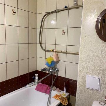 Продаю 3 к  в Корабельном районе(ост ДК)