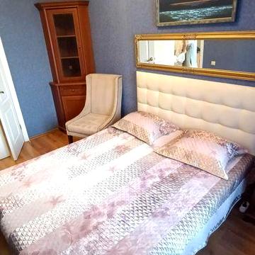 Сдам хорошую 1к + кухня-студия ЦЕНТР ул. Канатная/пер. Д. Лесича/парк Шевченко!
