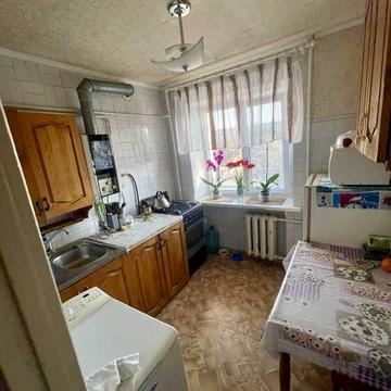 Продам 1 кімнату квартиру