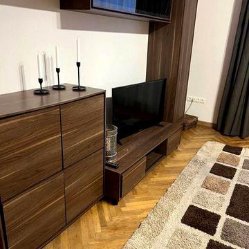 Здається двохкімнатна від власника