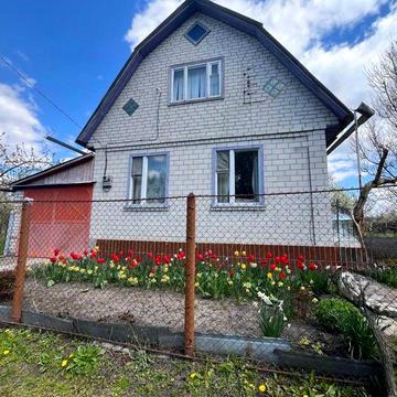 Затишна дача біля Дніпра