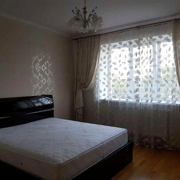 Здам 1 квартиру в центрі можна на короткий термін або надовго