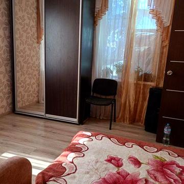 Продам 2к/кв+гараж.г Днепр,пр Мазепы,ул Камянская 1,автономное отопление.
