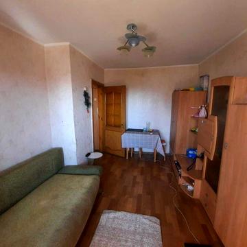 Продам 1 кім. квартиру, "гостинка", Шулявка,  вул. Олекси Тихого 55/13