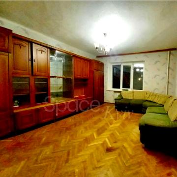 Продам 2-к квартиру, центр Києва, вул. Володимира Винниченка