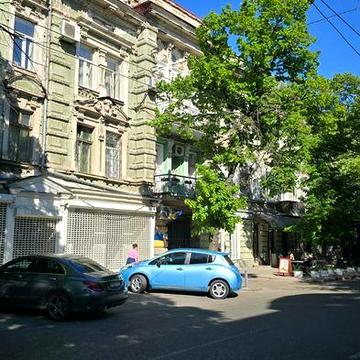 ТОП-інвестиція: Центр, де гроші не сплять!