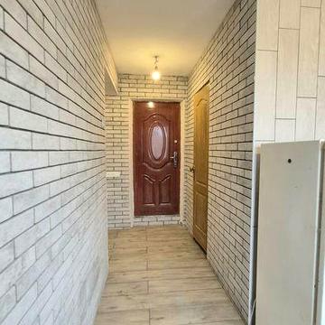 Продам 2 комнатную квартиру,  4 этаж