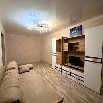 Продам 1к квартиру, пр Дмитра Яворницького, початок. Нагорка