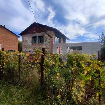 Продам дачу на Вороніна, біля річки, 6 соток, можливий обмін на авто