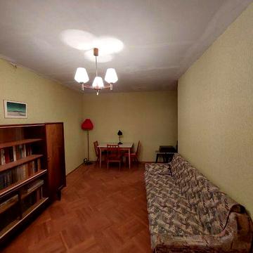 Продам РАЗОМ З Меблями 2-х кімнатну ізольовану квартиру на Салтівці (Харків), 533-й мікрорайон, район 11-ої поліклініки.
