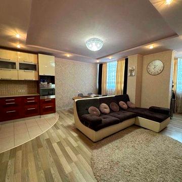 Продам! 3 ком квартиру Высоцкого/Сахарова
