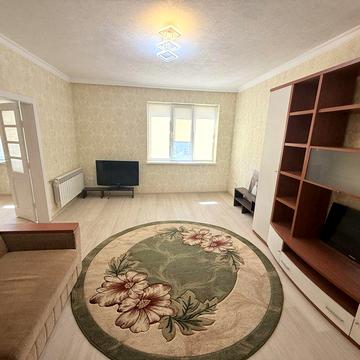 Орегда велика 2к квартира , закритий двір на 6 квартир