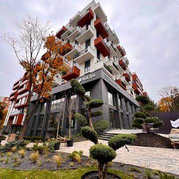 Квартира в зданому ЖК Infinity Park з виглядом у власний парк з басейном ЖК Inifinity park