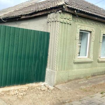 Дом в Болграде  рядом с Автопарком — продажа.