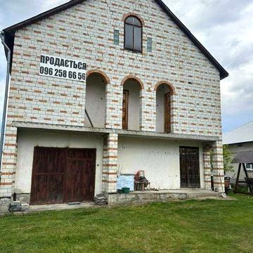 Продаж будинку в с.Розвадів