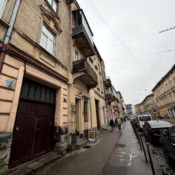 Продаж квартири у центрі міста, вул. Куліша, 12, 67000$