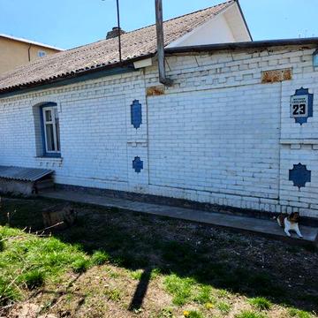 Прощається будинок,  житловий стан, центр  Крижопіль