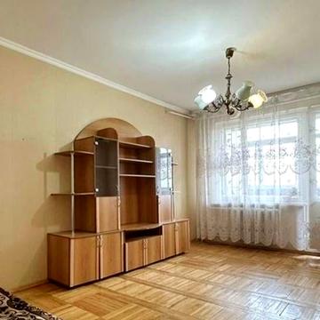 Продаж квартири 2кім на Г.Крут