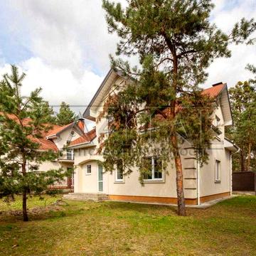 ПРОДАЖ будинку під чистову в закритому КМ Alpen Park комунікації Газ Козин