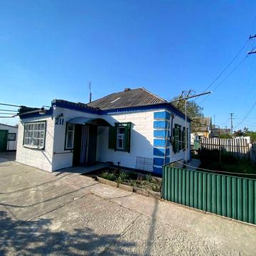 Продам будинок в житловому стані