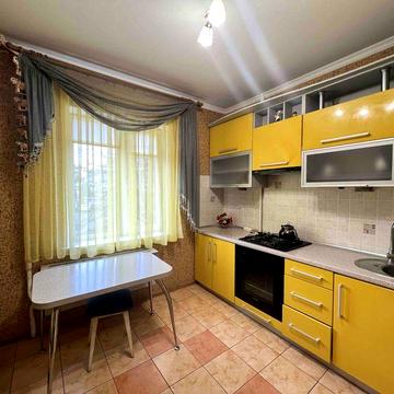 Продам 1-но кімнатну квартиру на Дубенській