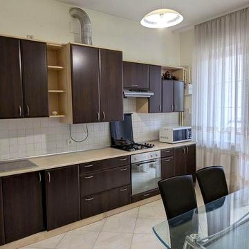 Оренда квартири в новобудові по вул. Кубанська