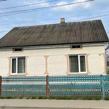 Продаж будинку в центрі Бродів