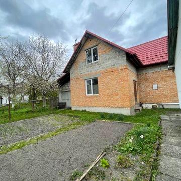Продаж новозбудованого будинку в Бродах
