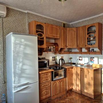 Оренда 1к квартира 40квм Розумовського 62/28