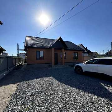 Продаж 3к Дім 2-й Леоніда Каденюка провулок