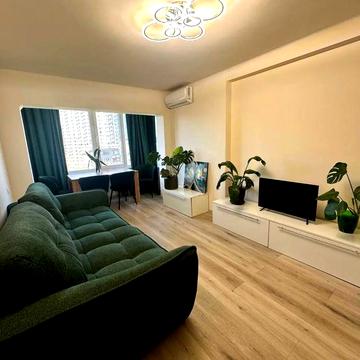 Продаж 3к квартири на Печерську