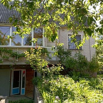 Оренда будинку в Києві біля озера на літо