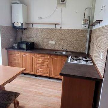 Здається в оренду 2к кв на вул. Ключний Провулок 
5/9
63м2
Індивідуальне опалення
Інтернет
Від пів року
350 $ (можливий торг)