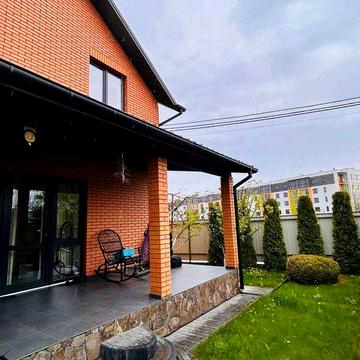 Продаж просторого таунхауса з ремонтом. 90 квадратів, 3 кімнати