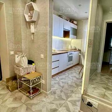 FO S4 Продам отличную 2 комнатную квартиру улучшенной планировки в центре Залютино