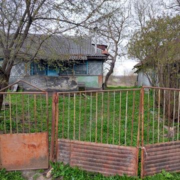 Продам хату у с. Мотрунки
