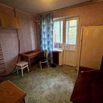 Затишна однокімнатна квартира, вул. Зодчих, 32