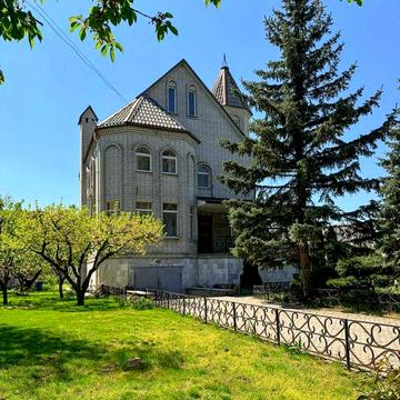 Продам дом в коттеджном поселке «Звездный»