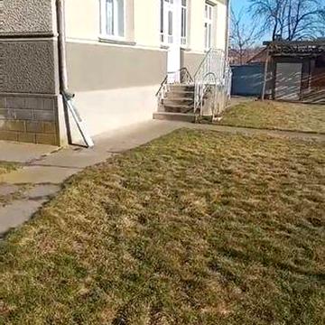 Наприклад Aufon