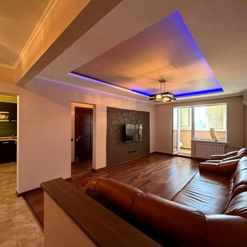 Продаж 3 кімнатної квартири Йорданська 1а